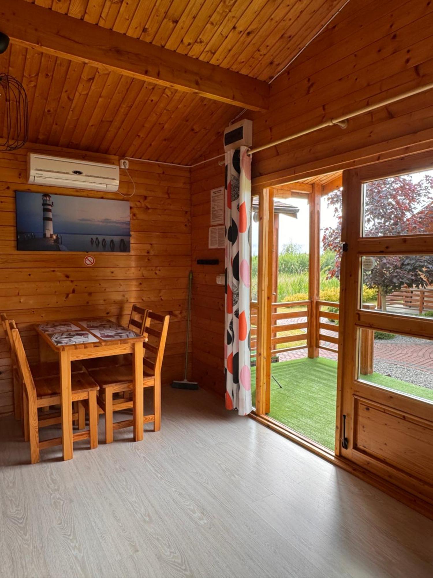 Lido - Letniskowe Z Klimatyzacja Lodge *